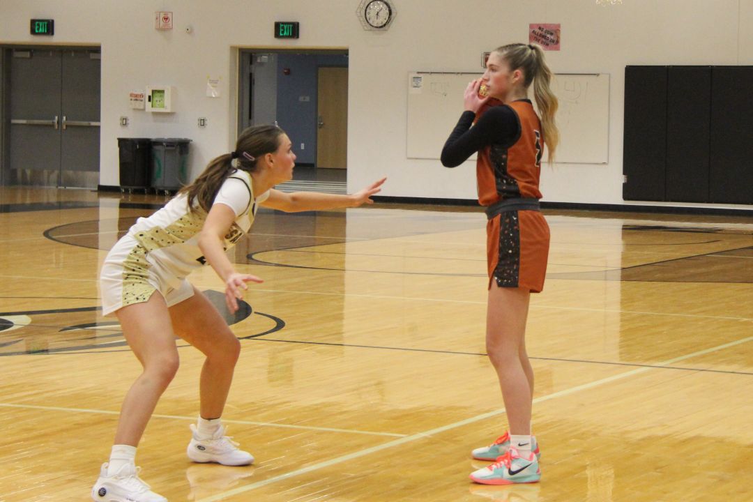 Girls Basketball