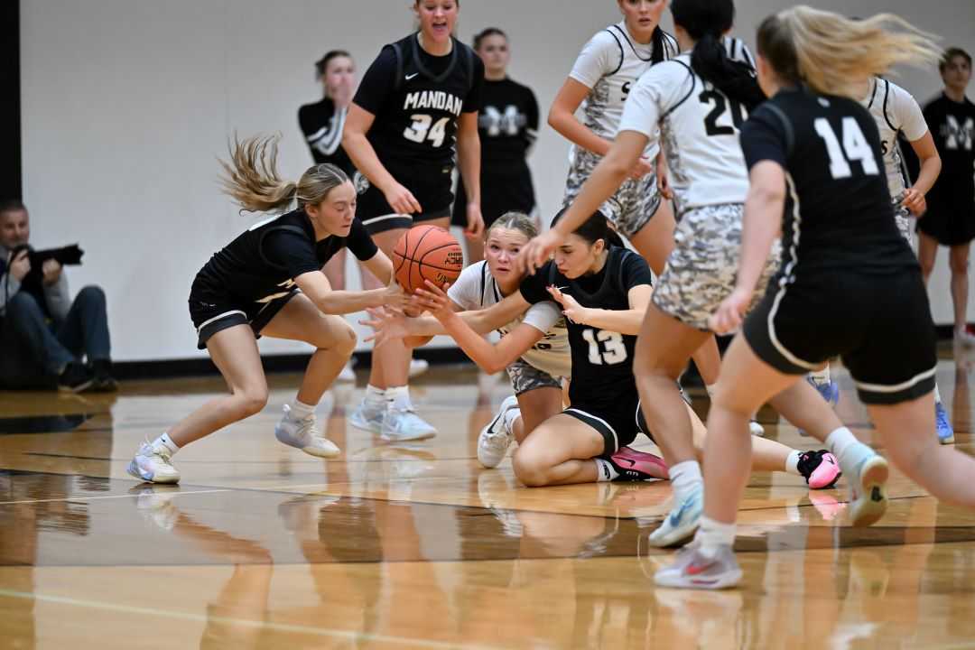 Girls Basketball