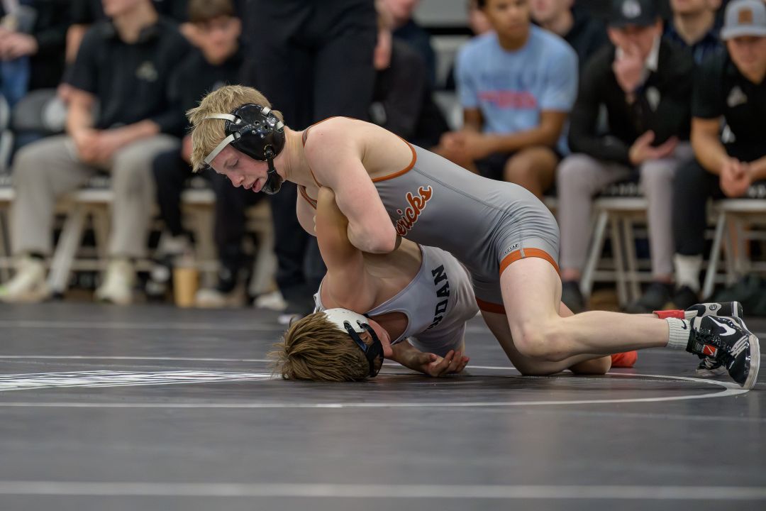 Boys Wrestling