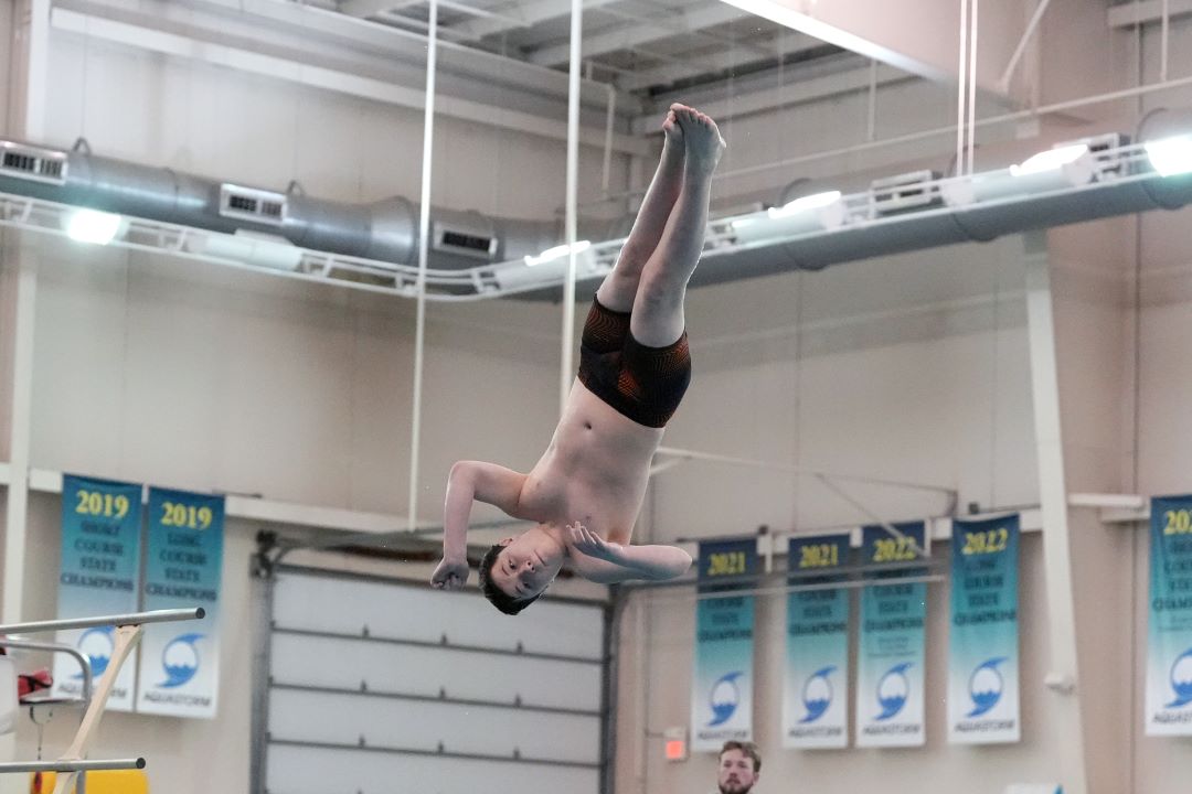 Boys Swim & Dive