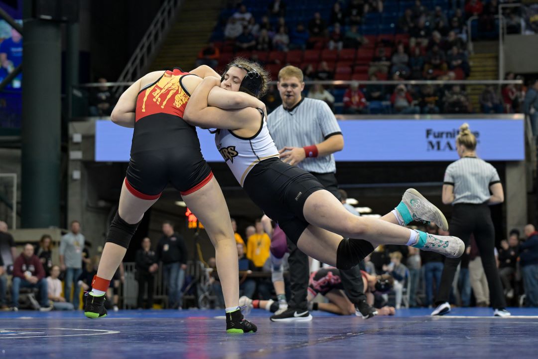 Girls Wrestling