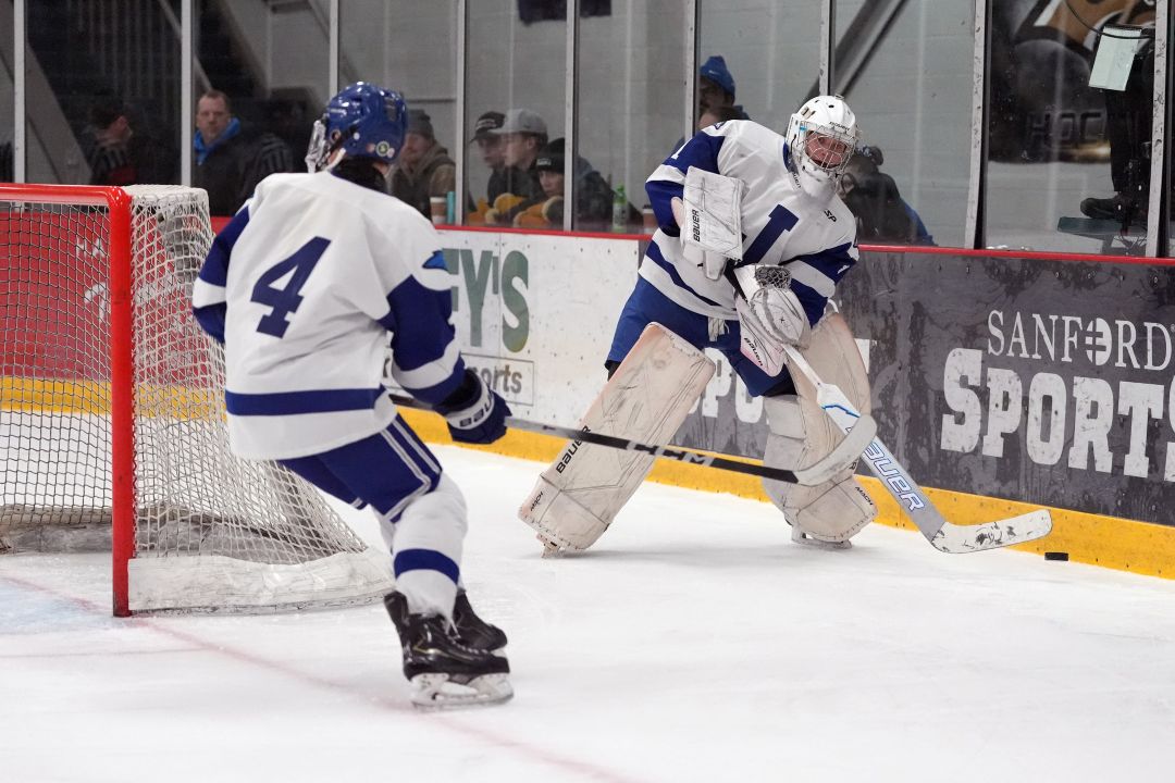Boys Hockey
