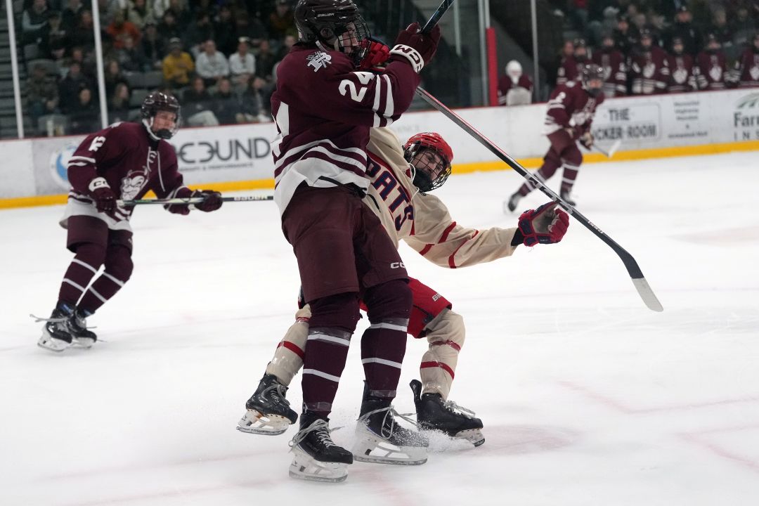 Boys Hockey