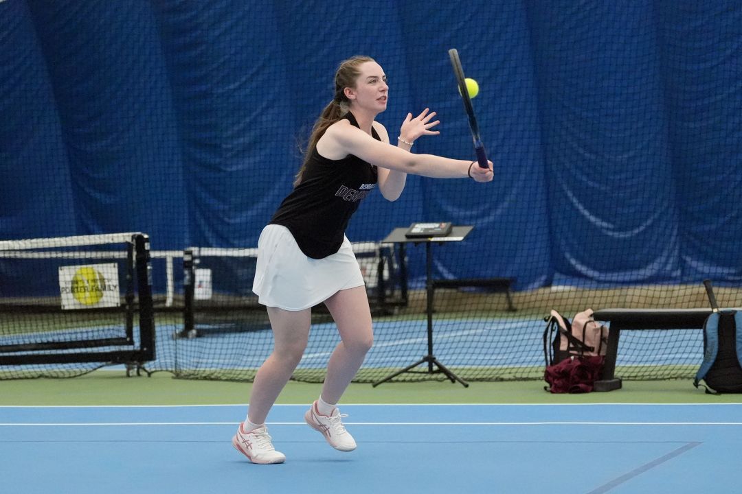 Girls Tennis