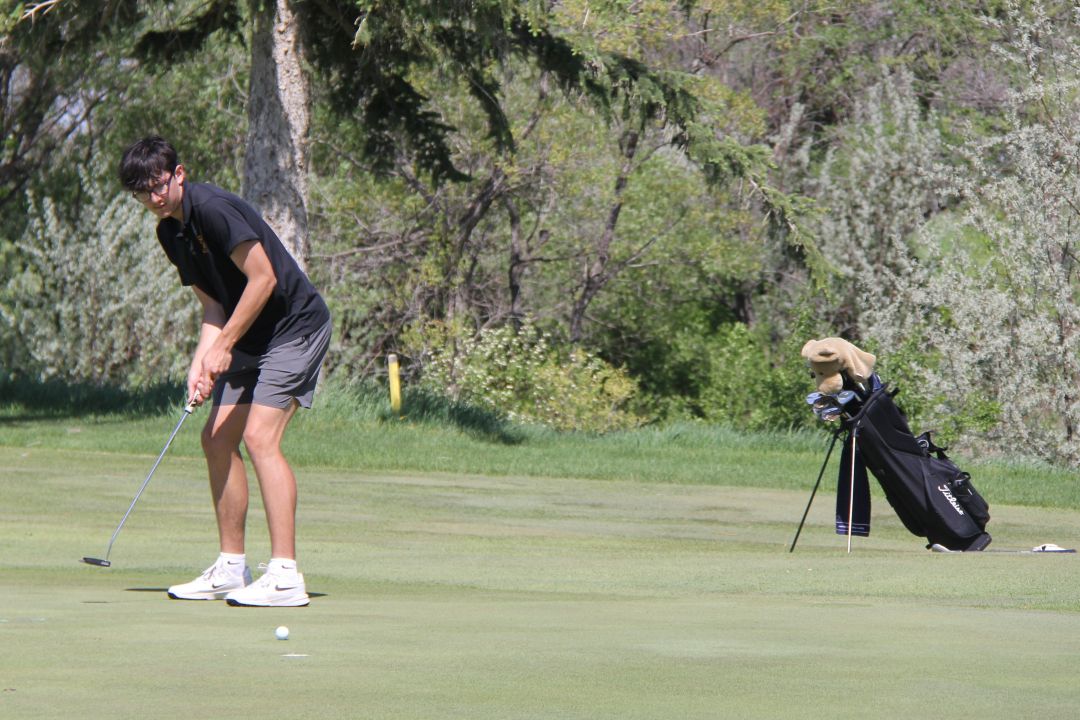 Boys Golf