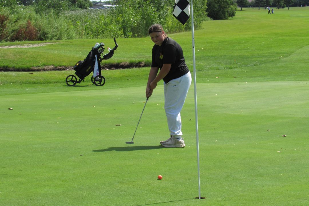 TMCHS (Belcourt) Logo