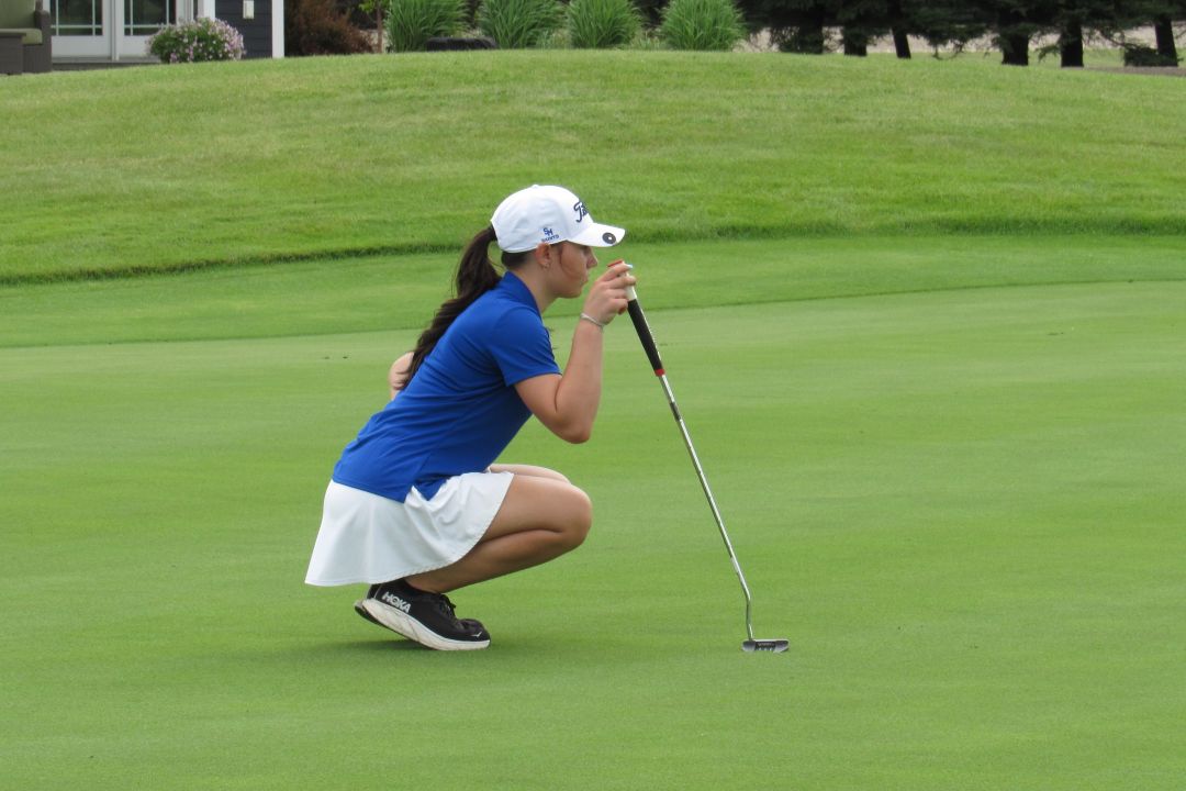 Bismarck St. Mary's Logo